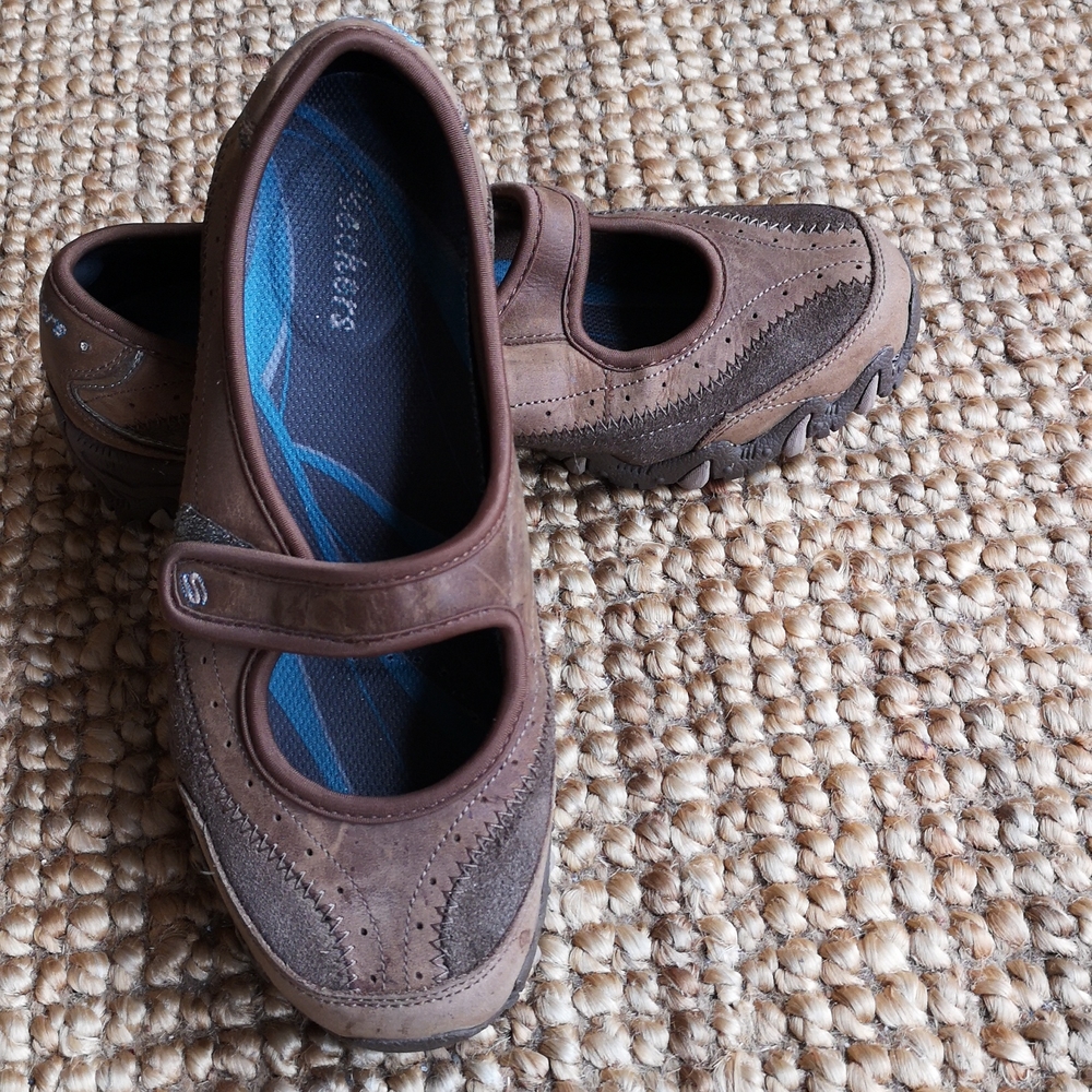 Skechers Brown Flats with Blue Insole
